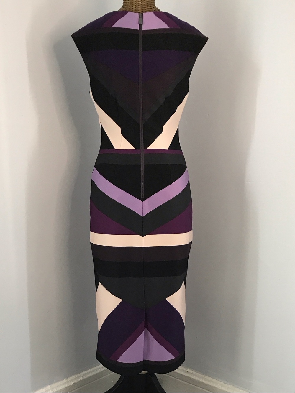Vince Camuto Purple & Black Geometric Midi Dress - Picture 2 of 9